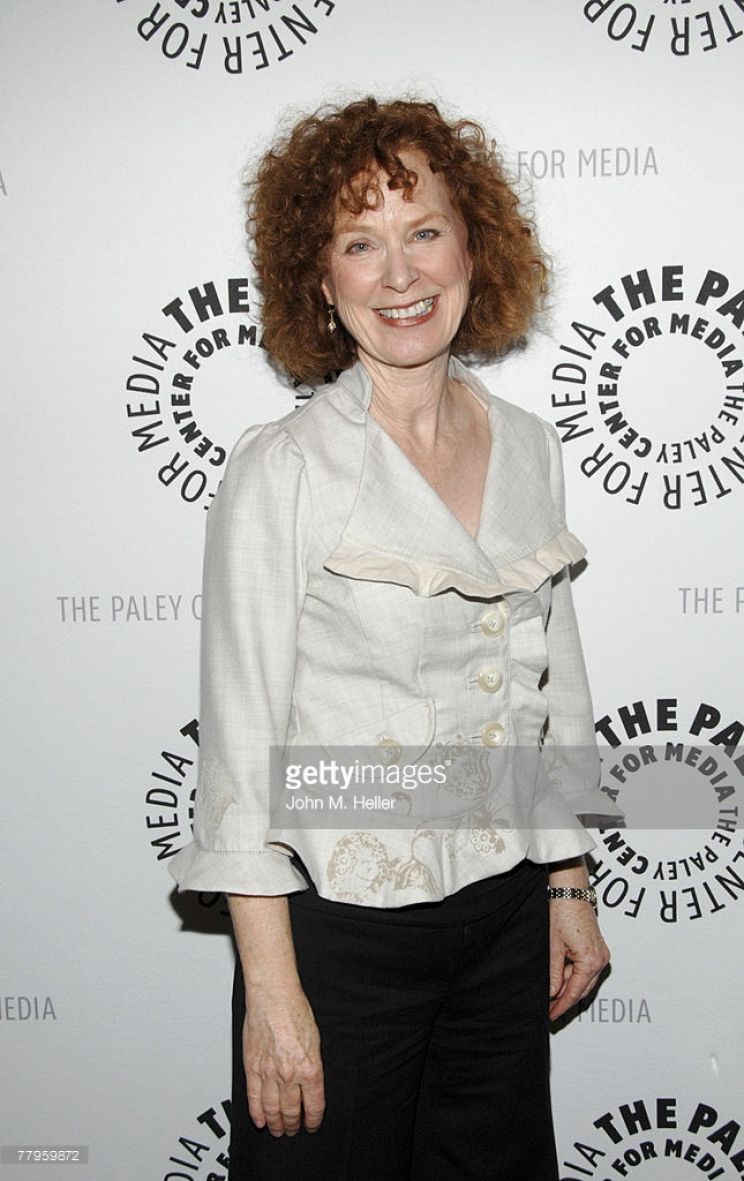 Linda Kelsey