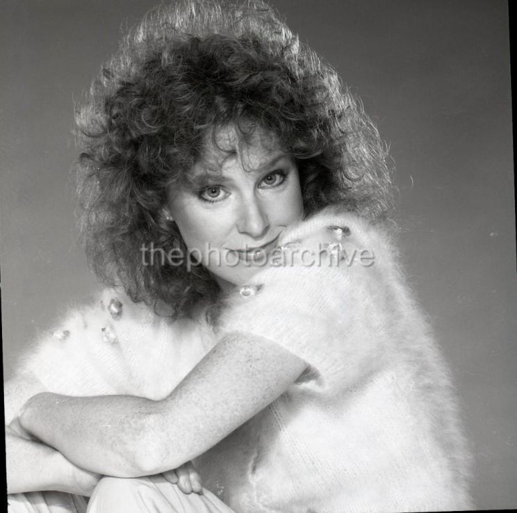 Linda Kelsey