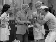 Linda Lavin