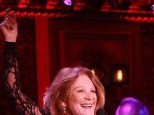 Linda Lavin