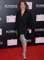 Linda Lavin