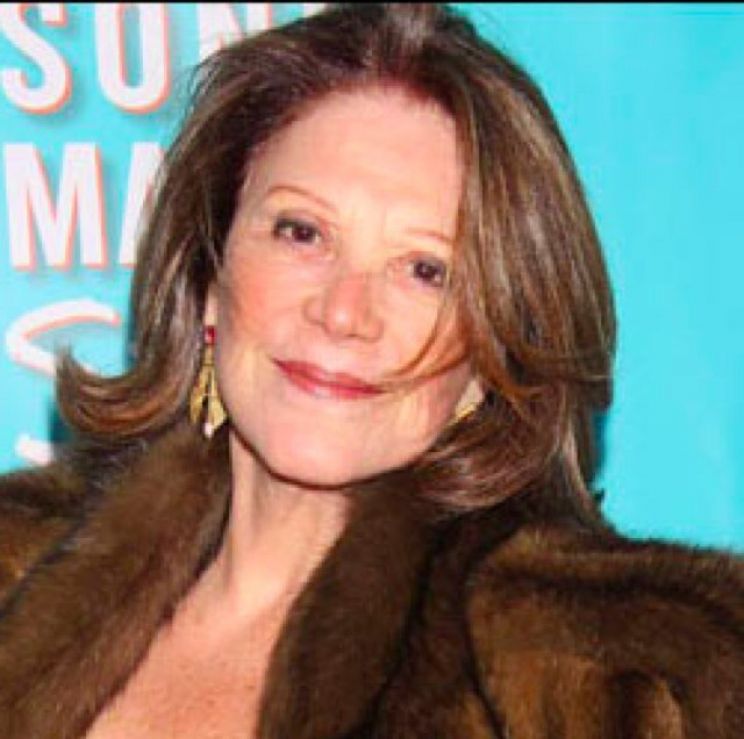 Linda Lavin