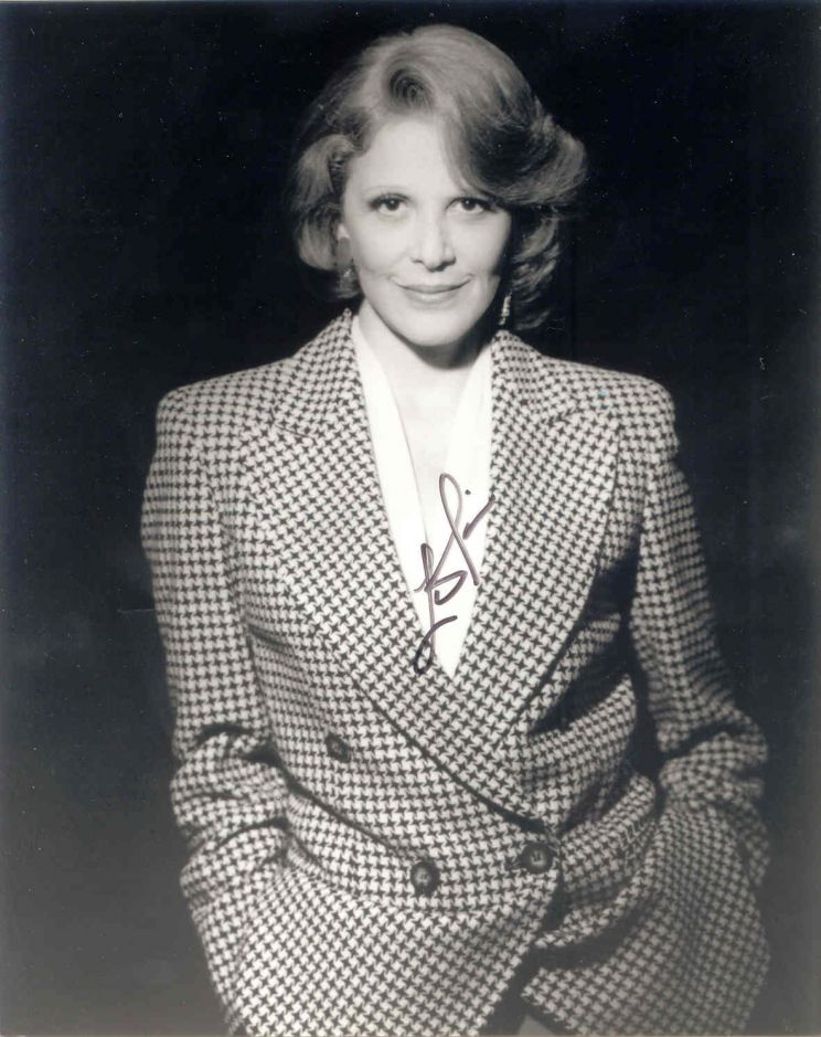 Linda Lavin