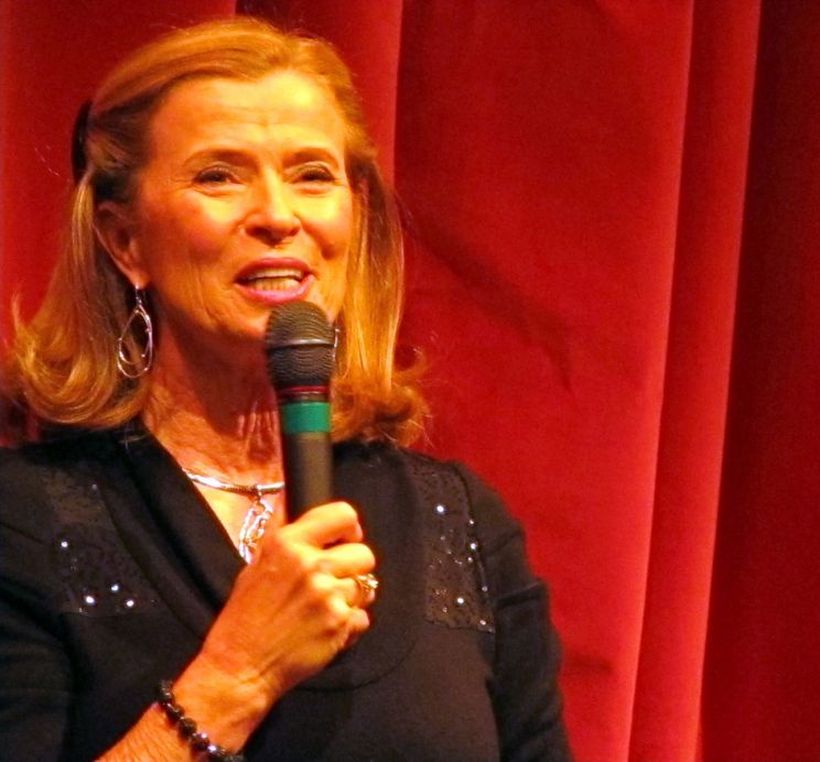 Linda Lee Cadwell