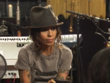 Linda Perry