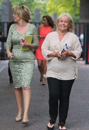 Linda Robson