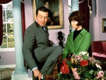 Linda Thorson photo