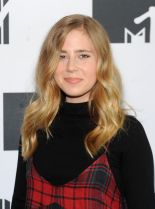 Lindsay Chambers #2613153 picture (Portrait Medium)