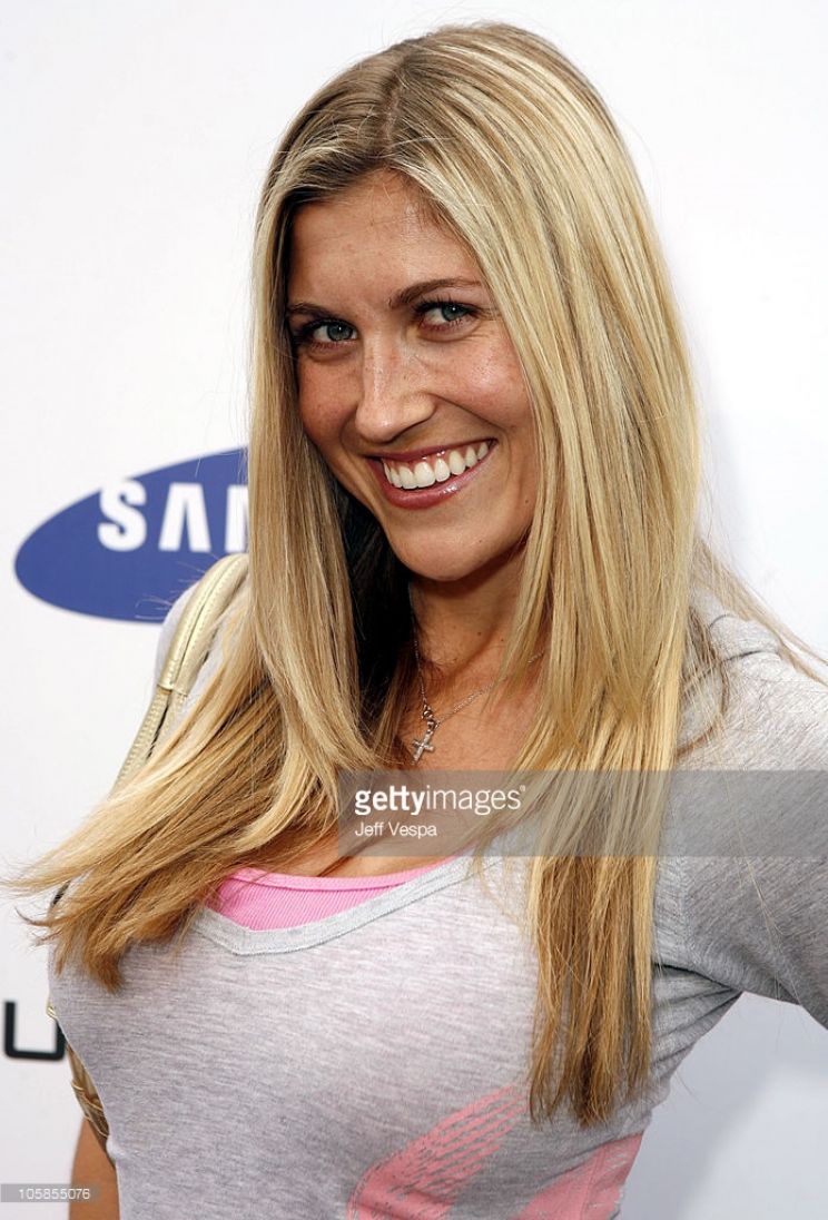 Lindsay Clubine