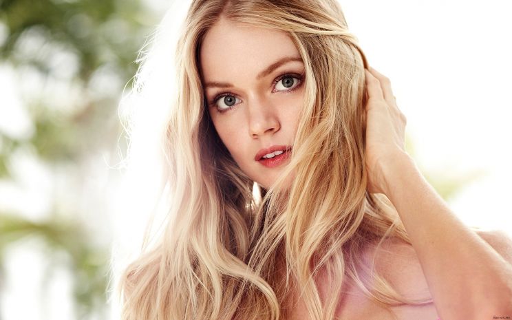 Lindsay Ellingson