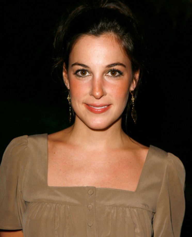 Lindsay Sloane