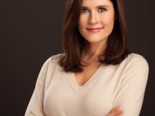 Lindsey Collins