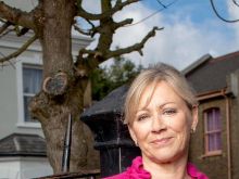 Lindsey Coulson
