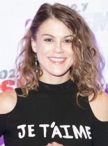 Lindsey Shaw photo