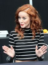 Lindy Booth