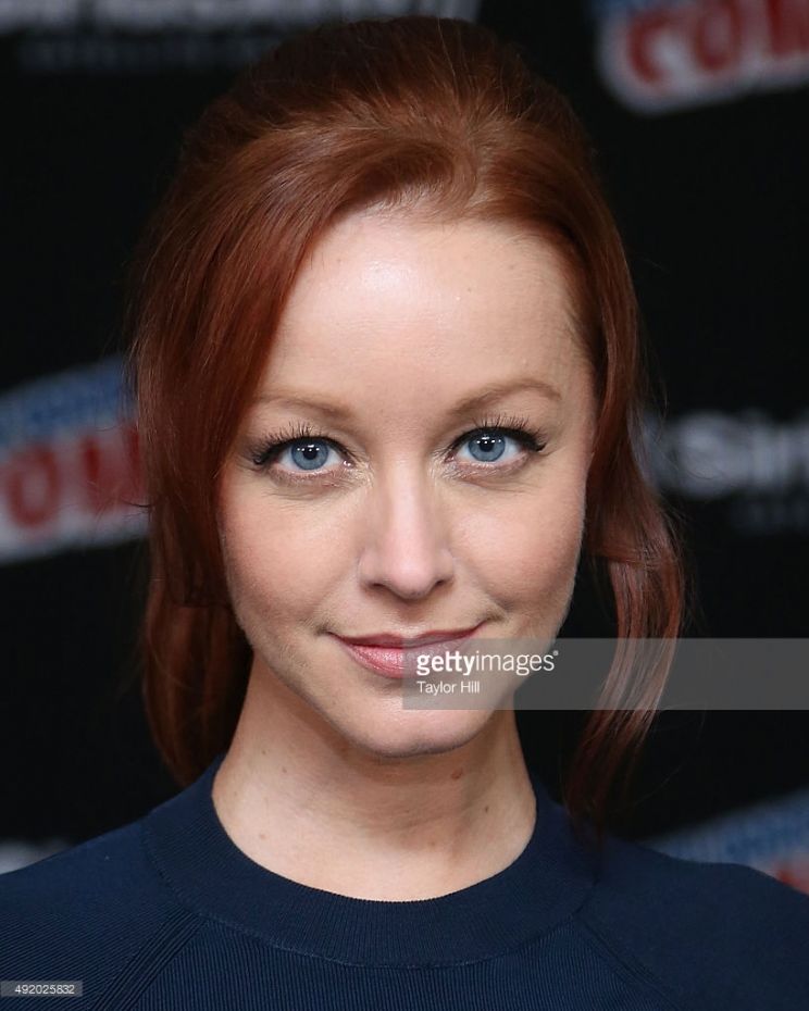 Lindy Booth