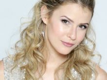 Linsey Godfrey