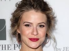 Linsey Godfrey