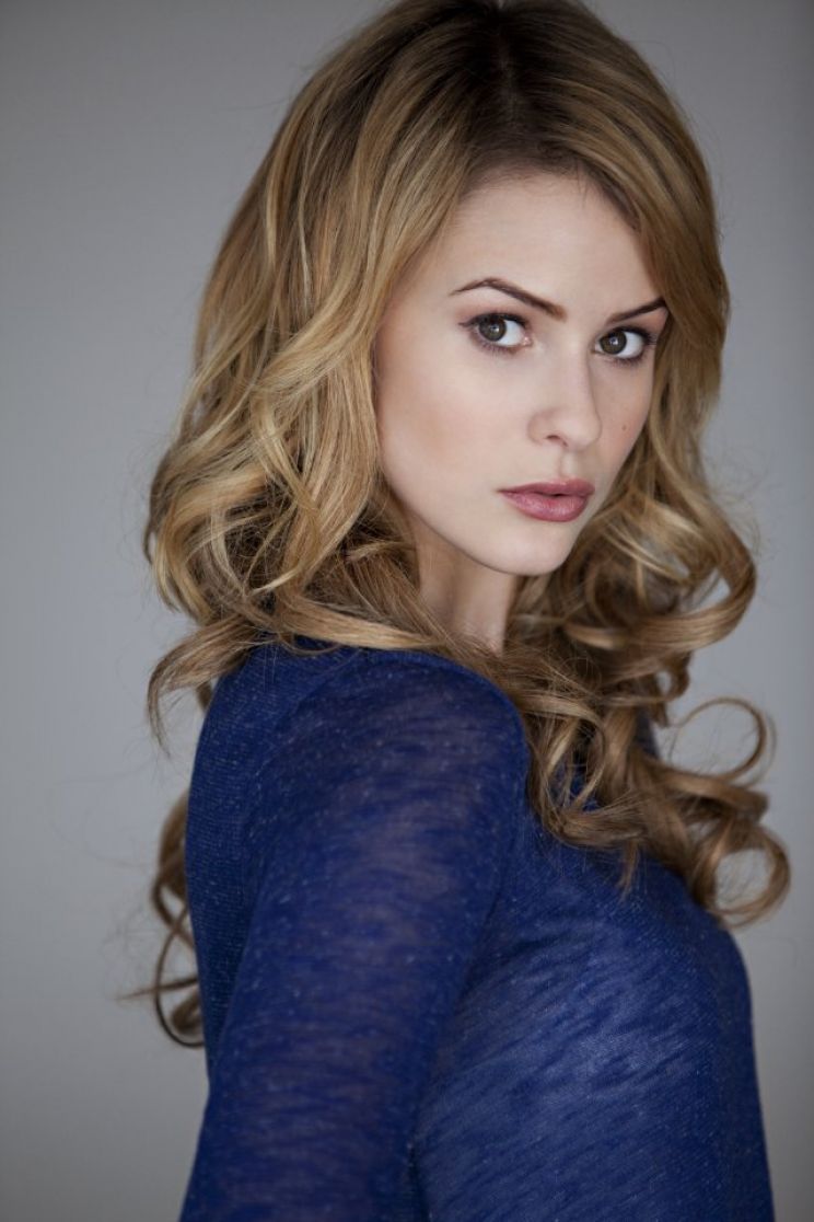 Linsey Godfrey