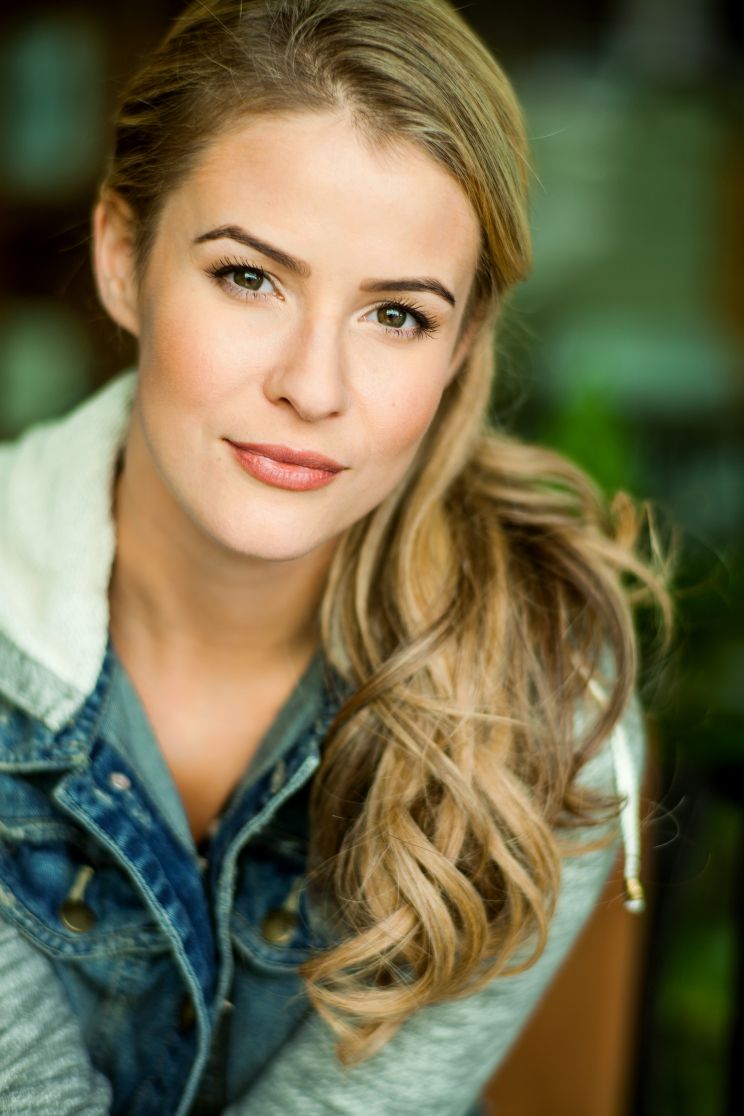 Linsey Godfrey