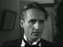 Linus Roache