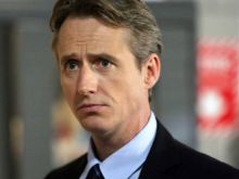 Linus Roache