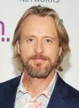 Linus Roache