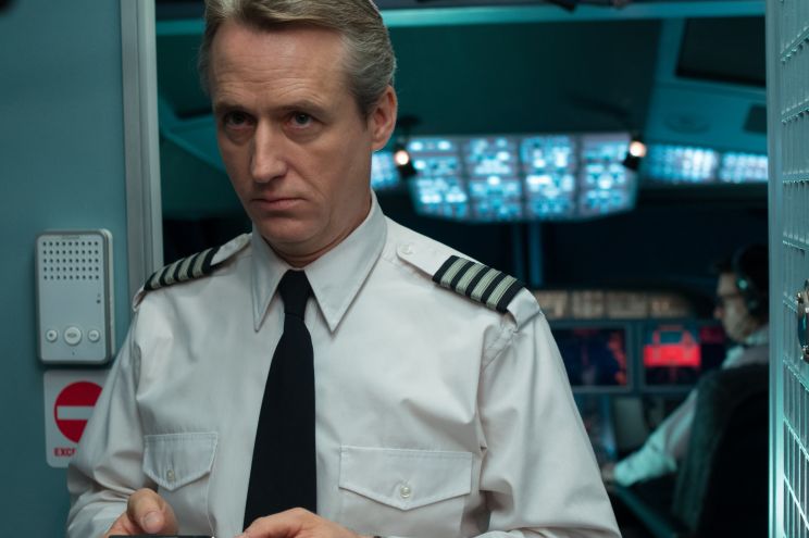 Linus Roache