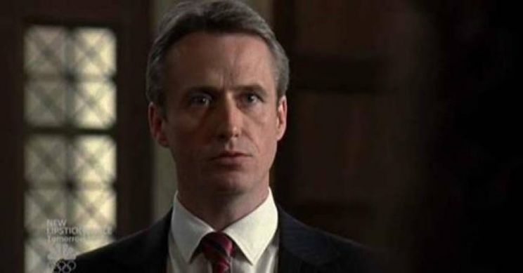 Linus Roache