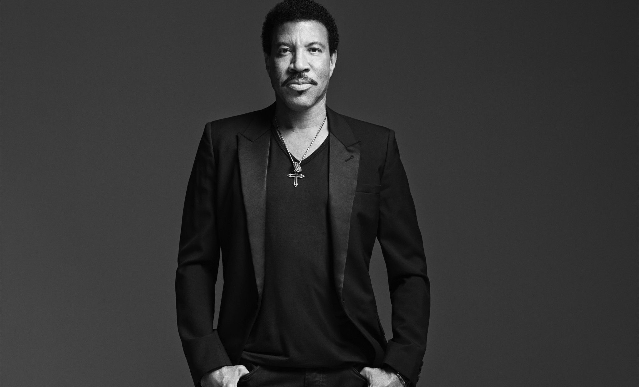 Pictures of Lionel Richie