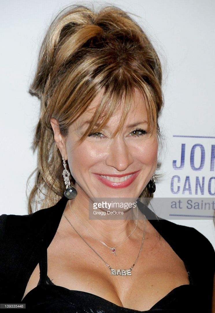 Lisa Ann Walter