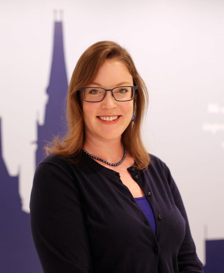 Lisa Darr