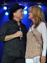 Lisa Hartman photo