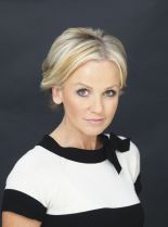 Lisa Maxwell