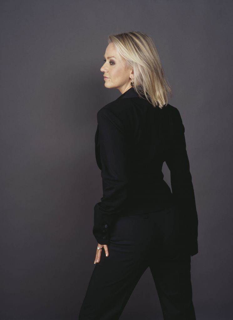 Lisa Maxwell