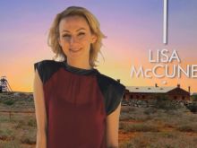 Lisa McCune photo