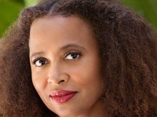 Lisa Nicole Carson