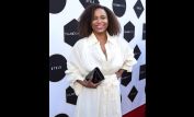 Lisa Nicole Carson