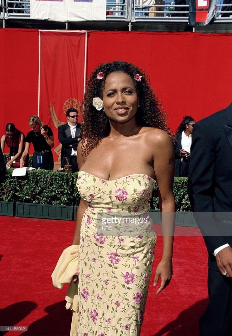 Lisa Nicole Carson