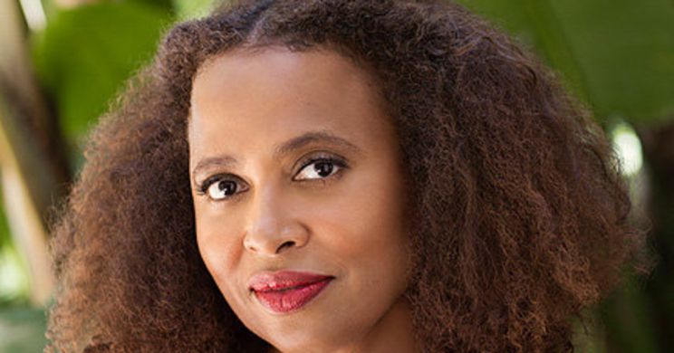 Lisa Nicole Carson