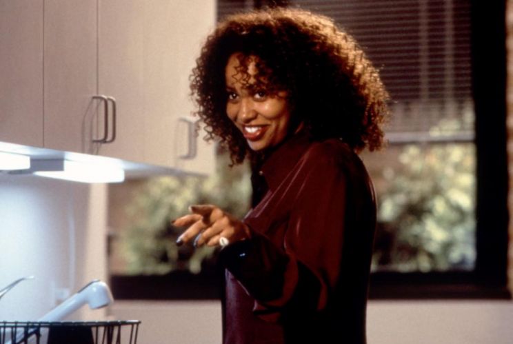 Lisa Nicole Carson