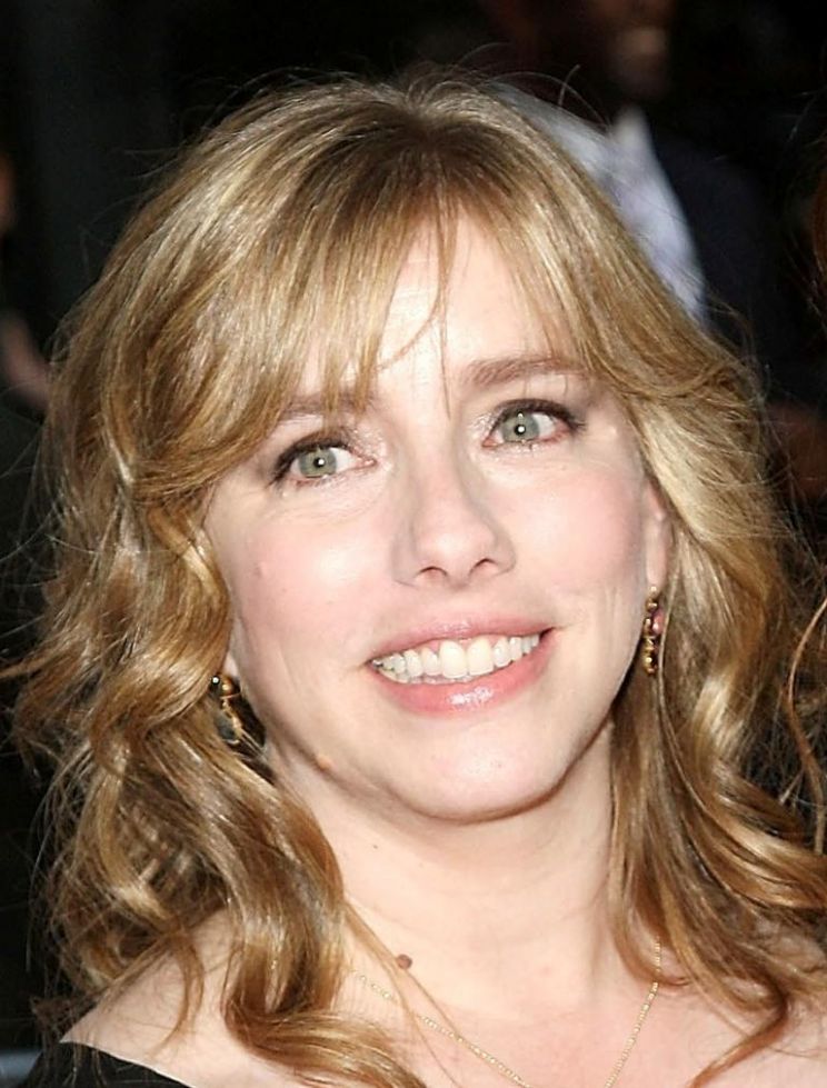 Lisa Roberts Gillian