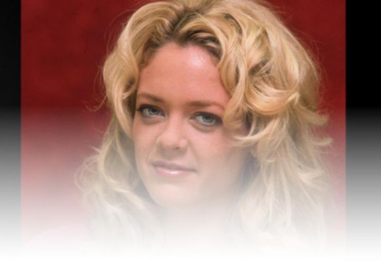 Lisa Robin Kelly