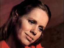 Liv Ullmann