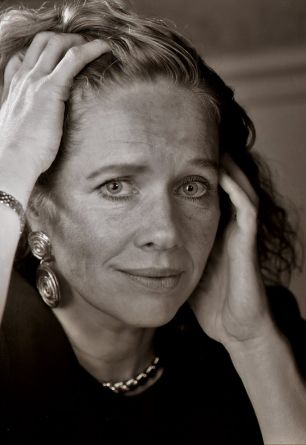 Liv Ullmann