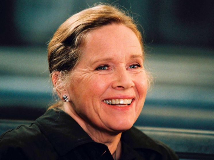 Liv Ullmann