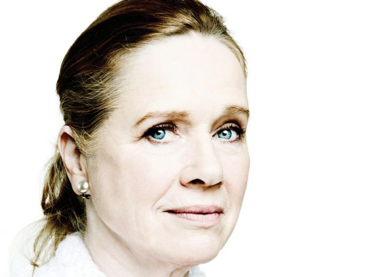 Liv Ullmann