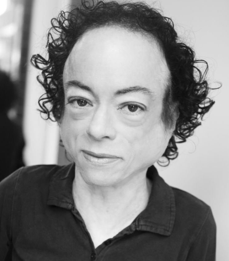 Liz Carr