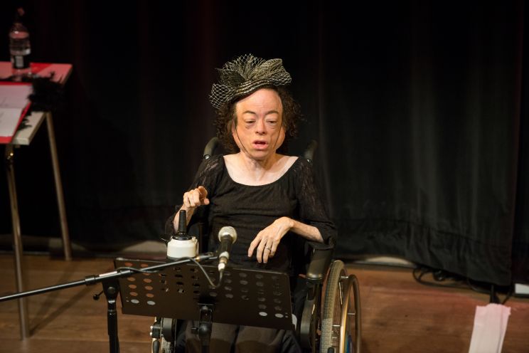 Liz Carr