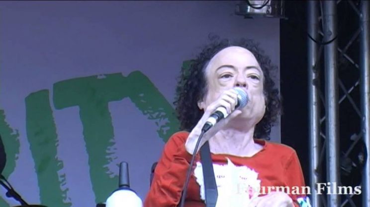 Liz Carr